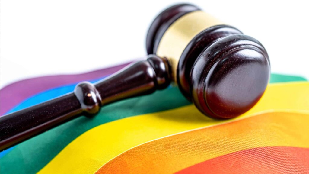 So funktioniert die Entschädigung für §175- und §151-Urteile